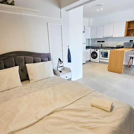 With Seaview In Caesar Blue Resort, Including Lunch Till 4 Pm, Gym With Sauna And Heated Swimming Pool * Gastria